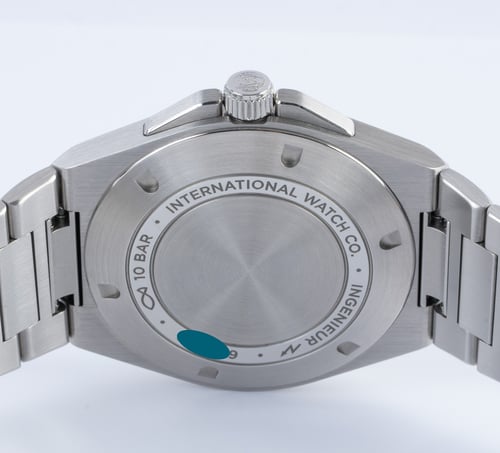 Caseback of Ingenieur 40