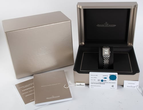 Box / Paper shot of Reverso Classic Medium Thin