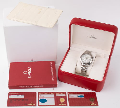 Box / Paper shot of Speedmaster Date