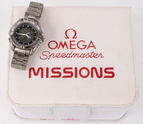 Paper shot of Speedmaster X-33