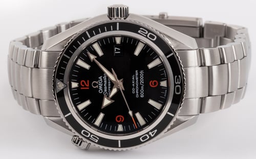 Front View of Seamaster Planet Ocean