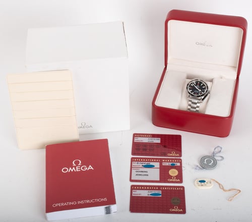 Box / Paper shot of Seamaster Planet Ocean