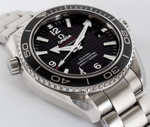 9' Side Shot of Seamaster Planet Ocean 'Skyfall' Limited Edition
