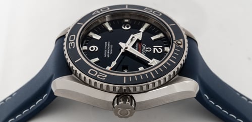 Crown Side Shot of Seamaster Planet Ocean 600M 37.5MM