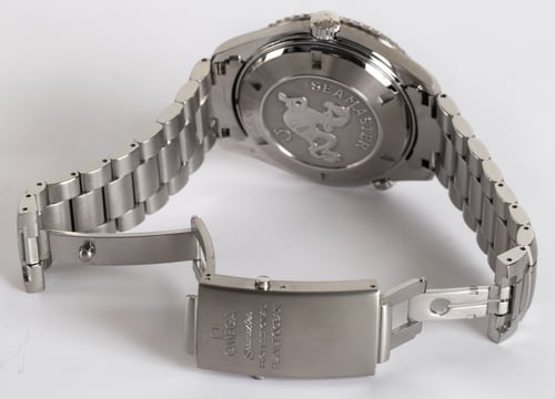 Open Clasp Shot of Seamaster Planet Ocean XL