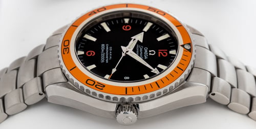 Crown Side Shot of Seamaster Planet Ocean XL