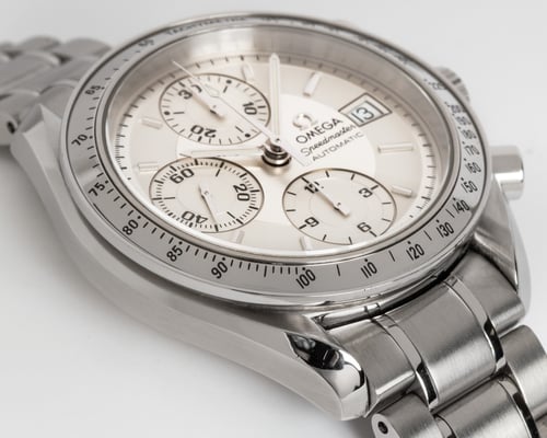 9' Side Shot of Speedmaster Date