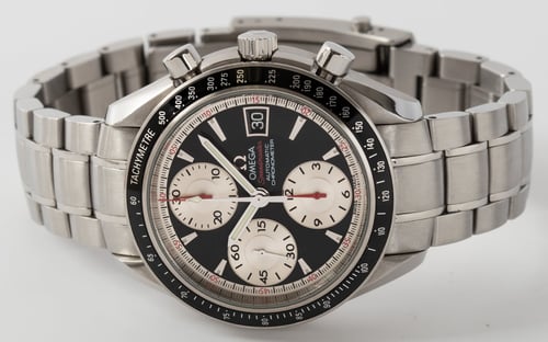 Front View of Speedmaster Chronograph