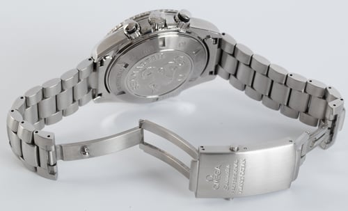 Open Clasp Shot of Seamaster Planet Ocean Chronograph