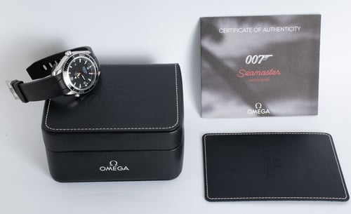 Paper shot of Seamaster Planet Ocean XL 'Casino Royale'