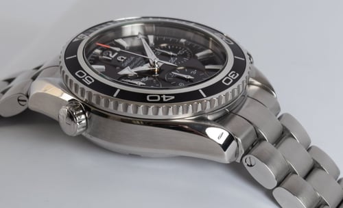 9' Side Shot of Seamaster Planet Ocean Chronograph 38MM