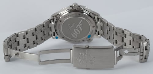 Open Clasp Shot of Seamaster Professional 'Casino Royale' Limited Edition