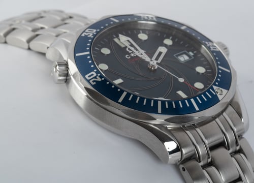 9' Side Shot of Seamaster Professional 'Casino Royale' Limited Edition