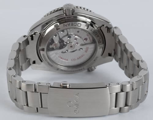 Rear / Band View of Seamaster Planet Ocean