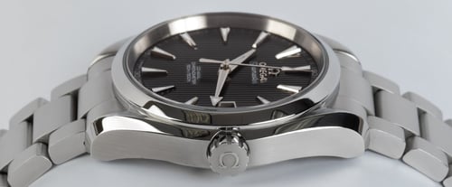 Crown Side Shot of Seamaster Aqua Terra 150M 38.5 MM