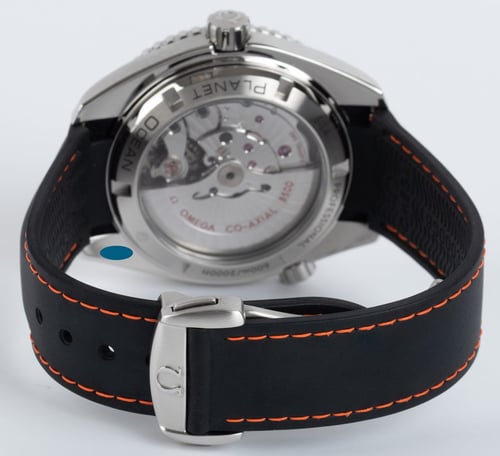 Rear / Band View of Seamaster Planet Ocean