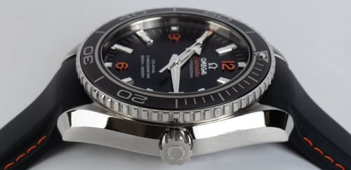 Crown Side Shot of Seamaster Planet Ocean