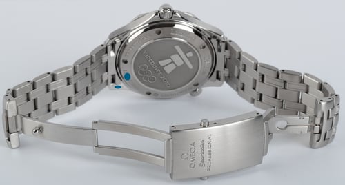 Open Clasp Shot of Seamaster 'Olympic Vancouver 2010'