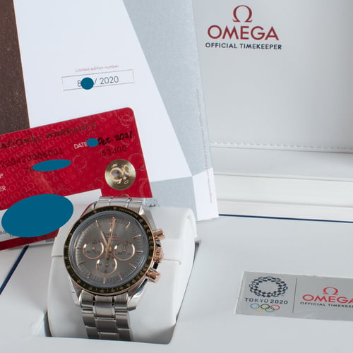 View in Box of Speedmaster Tokyo 2020 Olympic