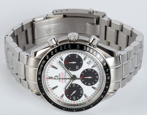 Front View of Speedmaster Date 40 'Panda'