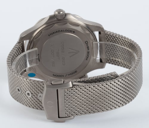 Rear / Band View of Seamaster 007 Edition 'No Time to Die'