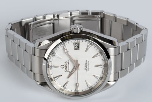 Front View of Seamaster Aqua Terra 38.5 MM