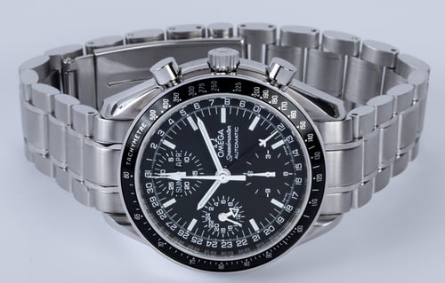 Front View of Speedmaster Day-Date