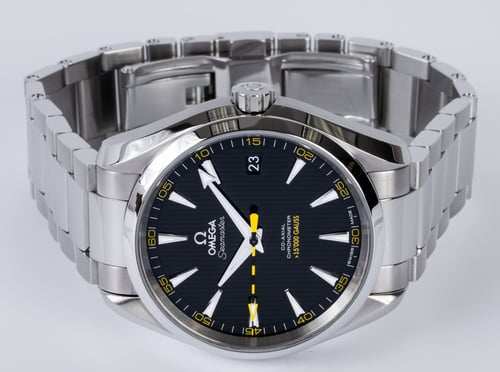 Front View of Seamaster Aqua Terra 'Bumblebee' 15,000 Gauss