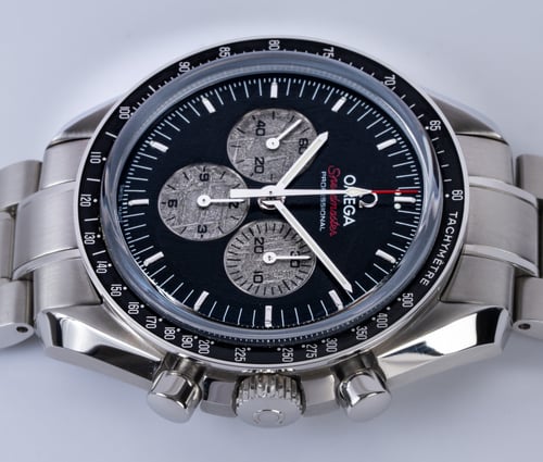 Crown Side Shot of Speedmaster Apollo Soyuz 'Moonwatch'