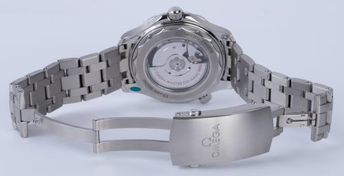Open Clasp Shot of Seamaster Diver 300M
