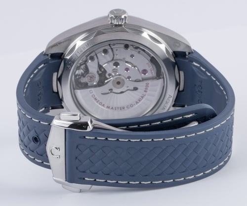 Rear / Band View of Seamaster Aqua Terra 41