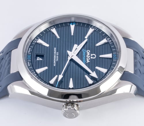 Crown Side Shot of Seamaster Aqua Terra 41