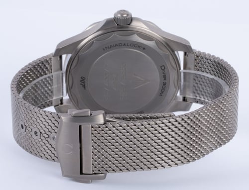 Rear / Band View of Seamaster 007 Edition 'No Time to Die'