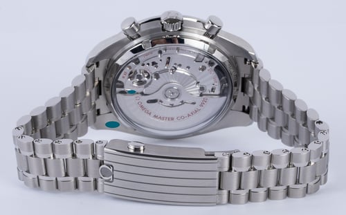 Speedmaster On Racing Band Omega Speedmaster Super Racing 329.30.44.51.01.003 - 2024, Steel, 44mm ...