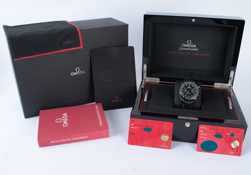 Box / Paper shot of Speedmaster Dark Side of the Moon 'Pitch Black'