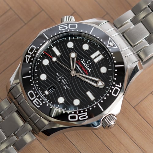 Stylied photo of  of Seamaster Diver 300M