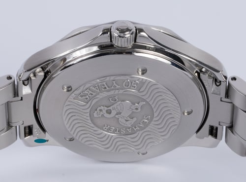 Caseback of Seamaster GMT