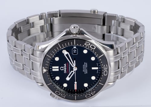 Front View of Seamaster Diver 300M