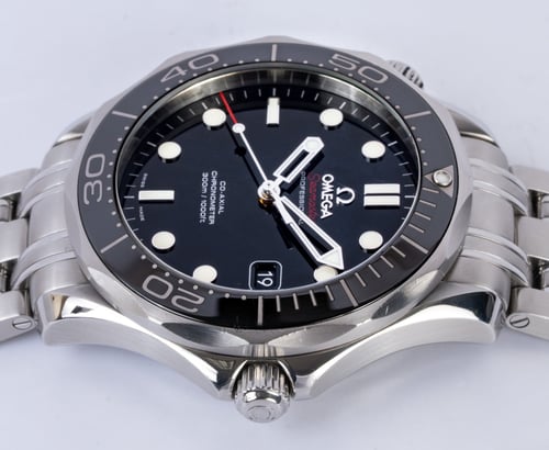 Crown Side Shot of Seamaster Diver 300M