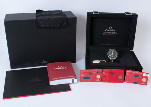 Box / Paper shot of Speedmaster Moonwatch Professional Co-Axial Master Chronometer