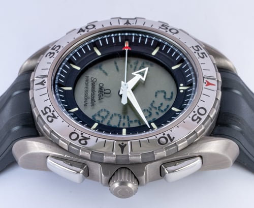 Crown Side Shot of Speedmaster X-33 1st Edition Military Issue 'USAF Fighter Weapons School'