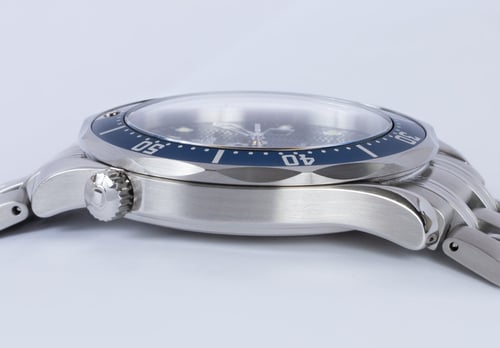 9' Side Shot of Seamaster Professional