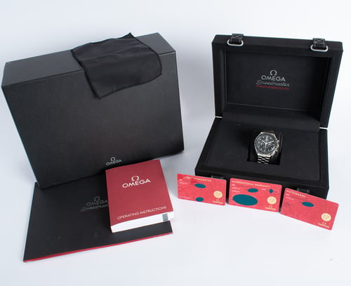 Box / Paper shot of Speedmaster Moonwatch Professional Co-Axial Master Chronometer
