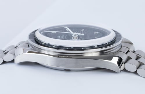 9' Side Shot of Speedmaster Moonwatch Professional Co-Axial Master Chronometer