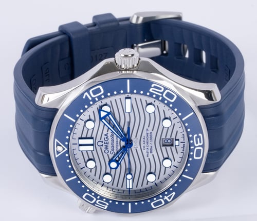 Front View of Seamaster Diver 300M