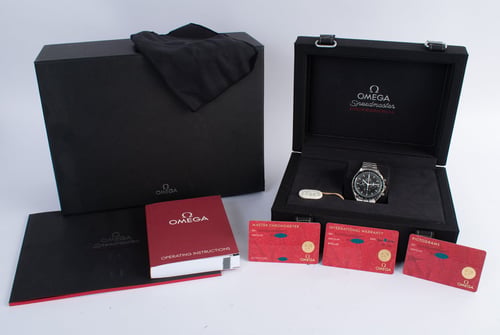Box / Paper shot of Speedmaster Moonwatch Professional Co-Axial Master Chronometer