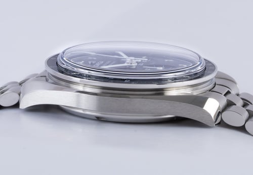 9' Side Shot of Speedmaster Moonwatch Professional Co-Axial Master Chronometer