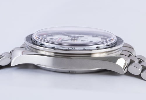 9' Side Shot of Speedmaster Moonwatch Professional Co-Axial Master Chronometer
