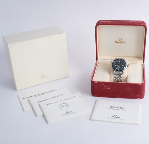 Box / Paper shot of Seamaster Professional