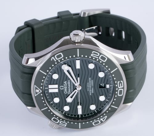 Front View of Seamaster 'Green' Diver 300M
